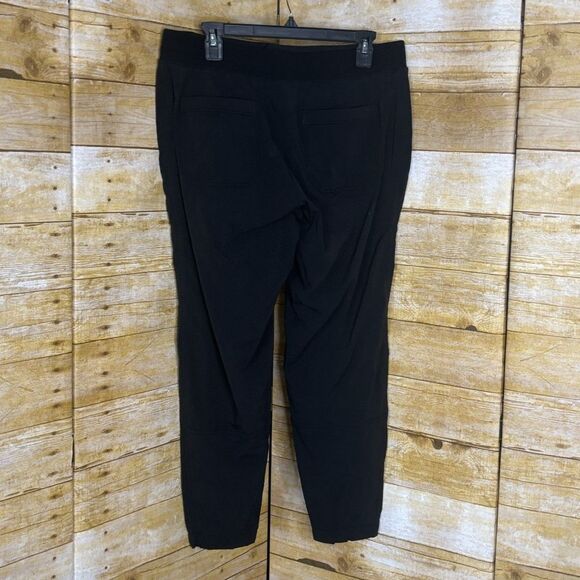 ATHLETA TREKKIE NYLON RIPSTOP CROPPED MID RISE HIKING JOGGER SIZE 12 - Picture 2 of 3